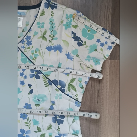 𝗦𝗕 𝗦𝗰𝗿𝘂𝗯  𝑽𝒊𝒏𝒕𝒂𝒈𝒆 𝑺𝒄𝒓𝒖𝒃 𝑻𝒐𝒑𝒔 - Picture 4 of 14